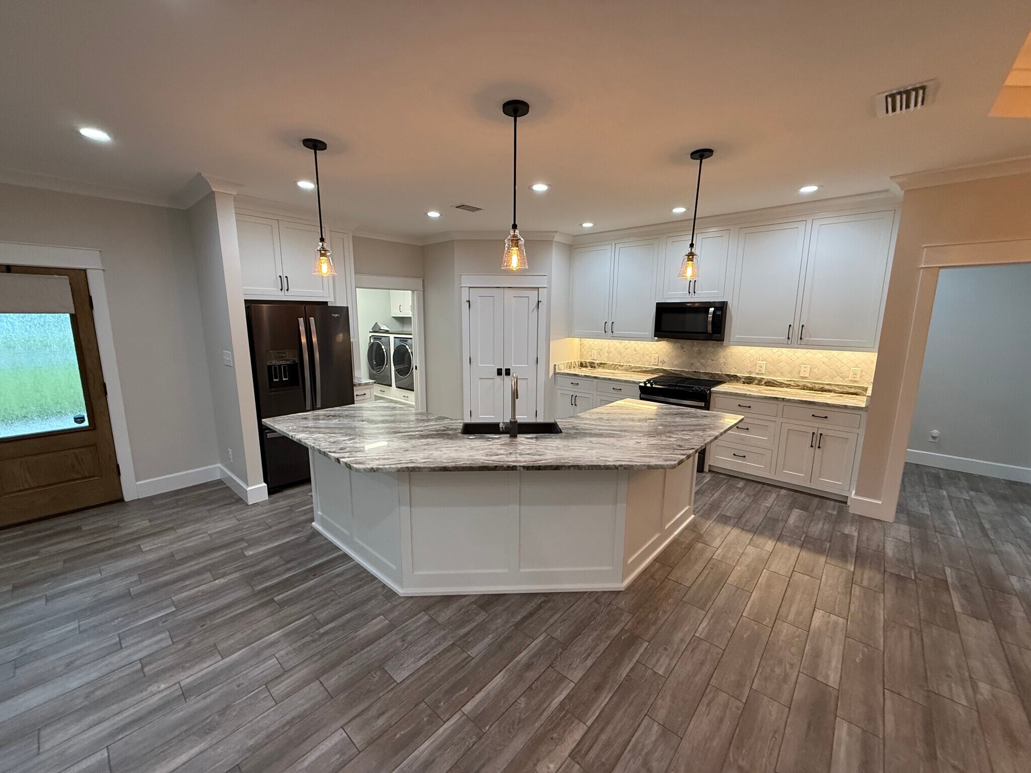 Building Photo - 1270 Dorado Way