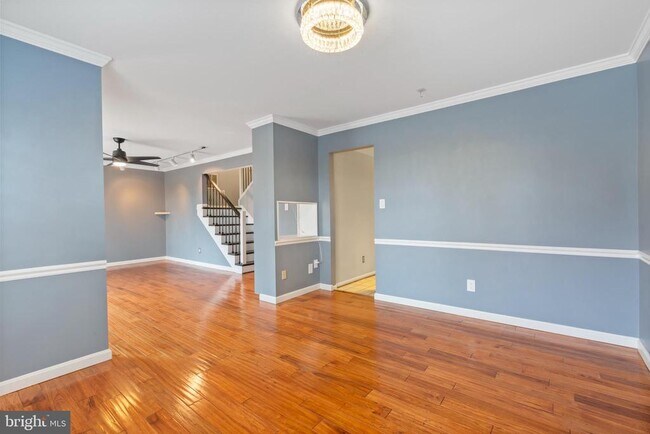Building Photo - 19327 Frenchton Pl