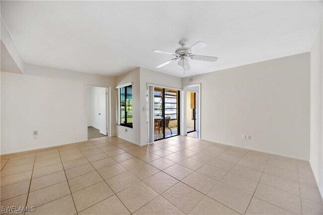 Building Photo - 3625 Boca Ciega Dr