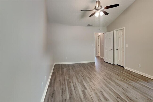 Building Photo - 3349 Sentinel Cir