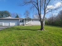 Building Photo - 104 Bent Tree Dr