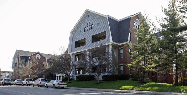 Building Photo - Haddon Hall Apartments