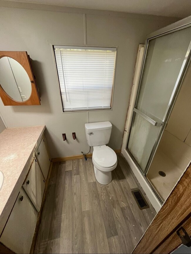 Building Photo - 2 Bed/2 Bath Mobile Home