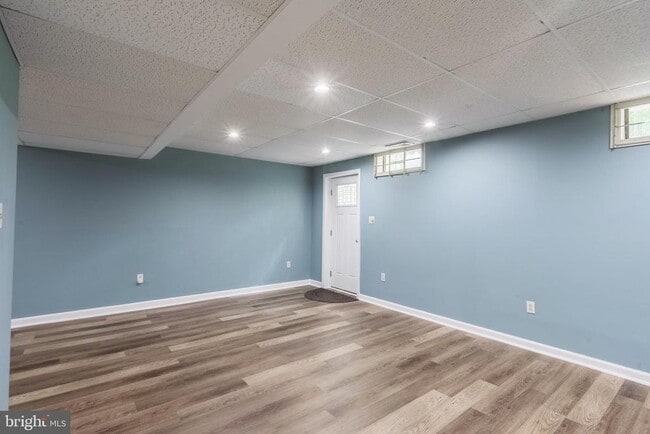 Building Photo - 3961 Stirrup Ct