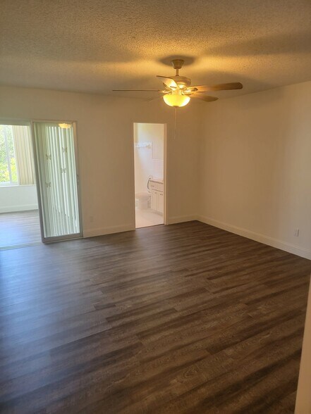 Building Photo - 2378 Ecuadorian Way