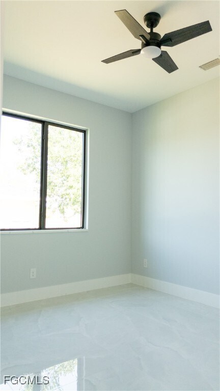 Building Photo - 2404-2406 Crawford Ave N