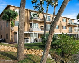 Building Photo - 411 N Halifax Ave