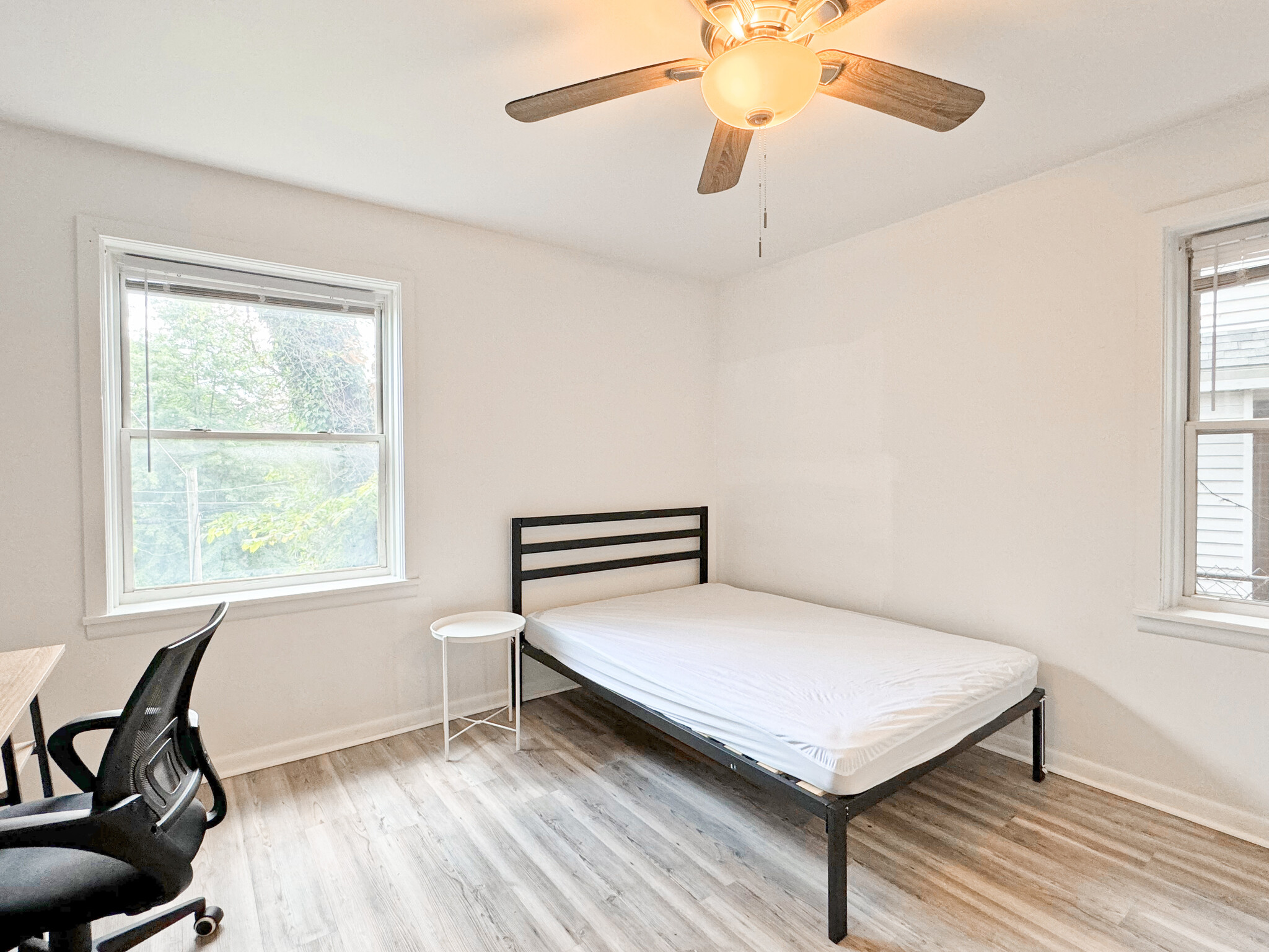 Building Photo - 5735 Hobart St, Pittsburgh, PA 15217
