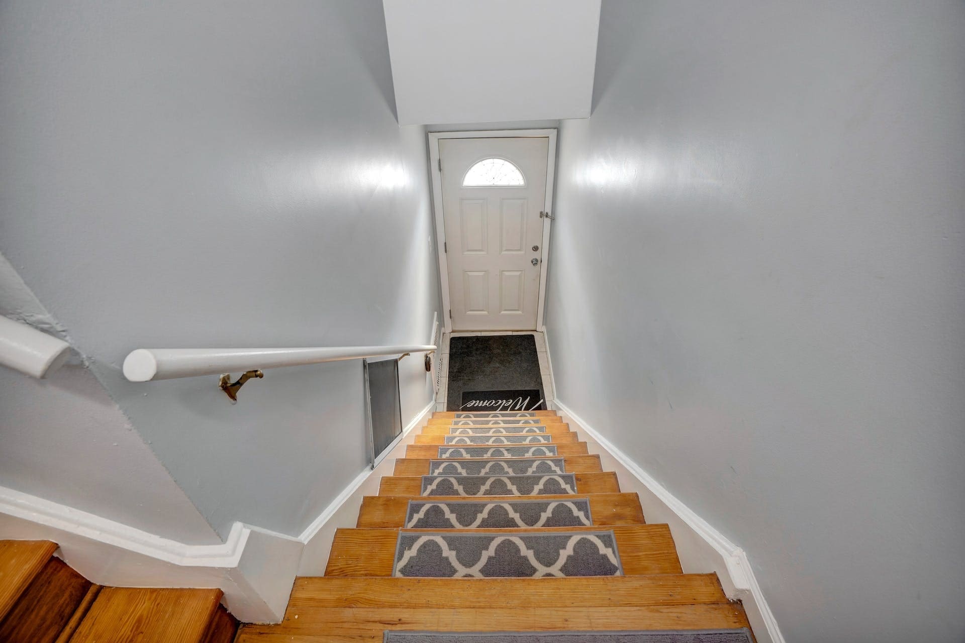 Building Photo - 1400 70th St