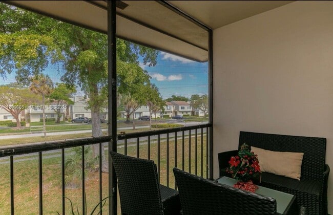 Building Photo - 8060 S Colony Cir