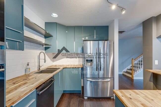 Building Photo - 2402 Nashboro Blvd