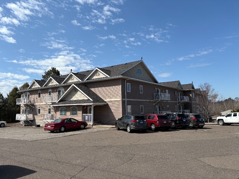 Building Photo - 4835 Howard Gnesen Rd