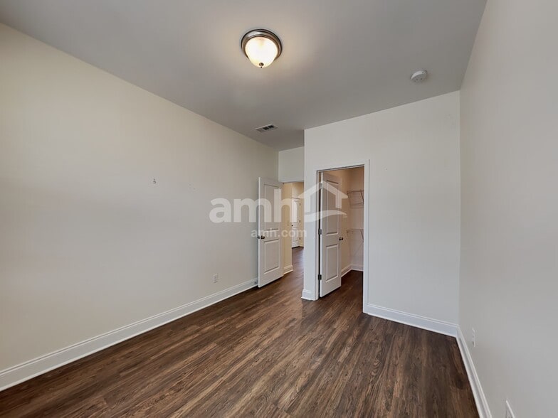 Building Photo - 2745 Bison Ct