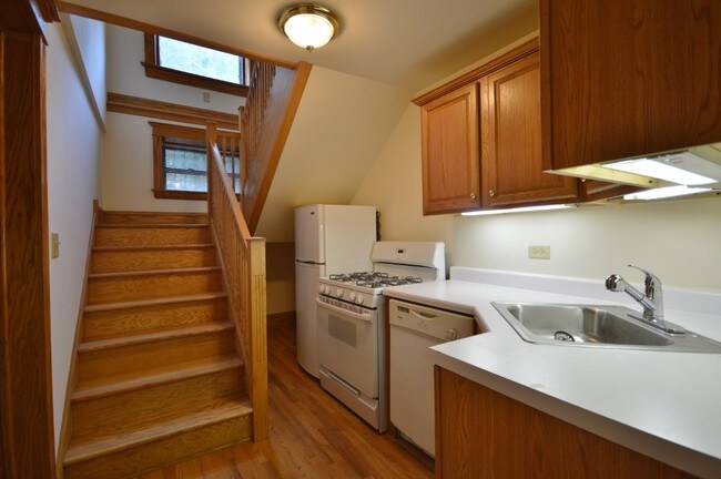 Floorplan - 3727 N. Fremont