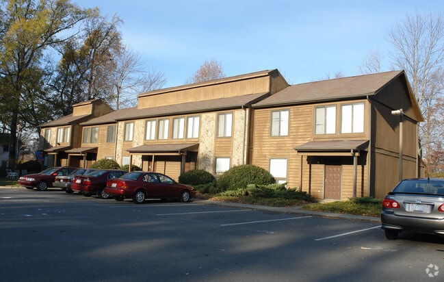 Building Photo - College Station