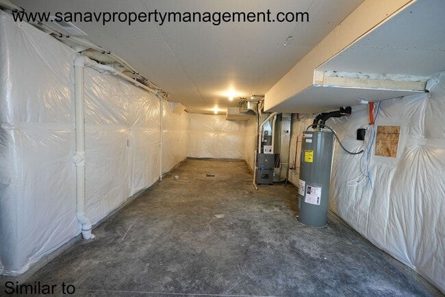 Building Photo - Move-In Special: December Rent FREE for December 1st Move-Ins Only!