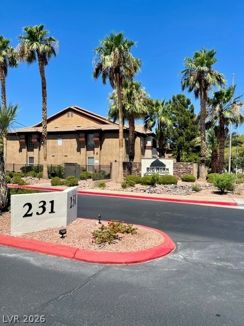 Building Photo - 231 W Horizon Ridge Pkwy
