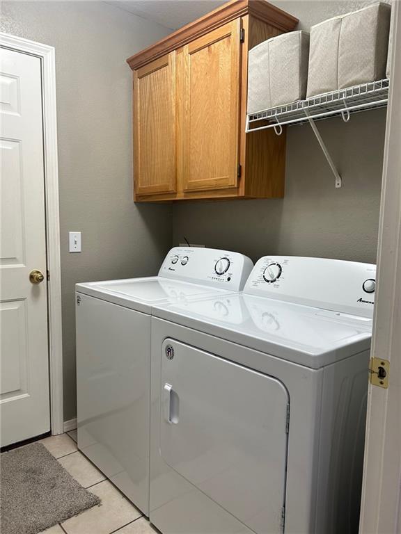 Building Photo - 15 Stowehead Ln