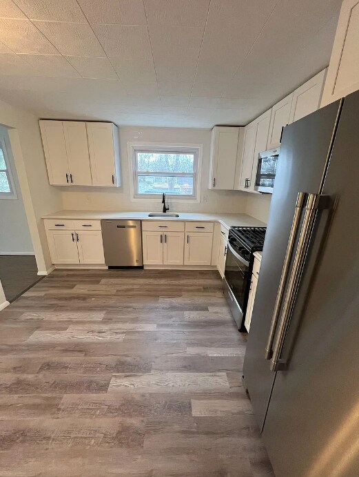 Building Photo - 331 Colonial Dr