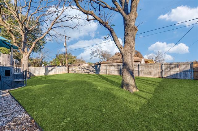 Building Photo - 3700 Wedgworth Rd S