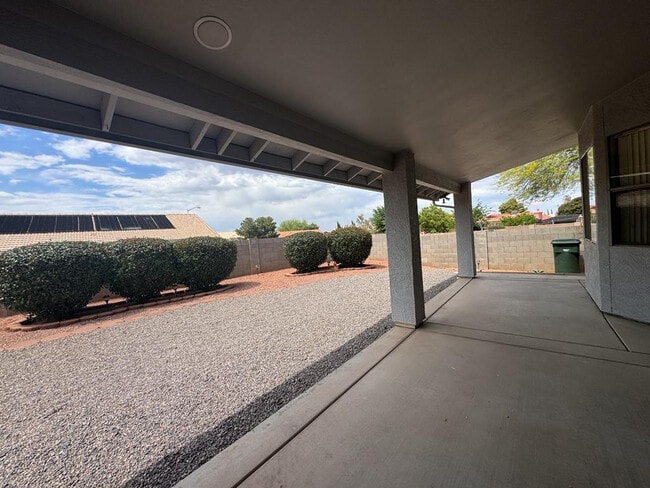 Building Photo - 3829 Camino del Vara