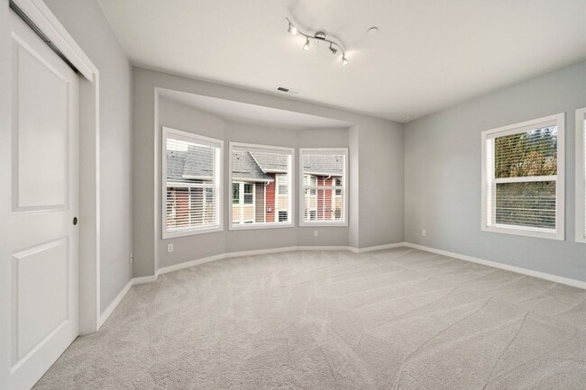 Building Photo - 4104 S Corbett Ave