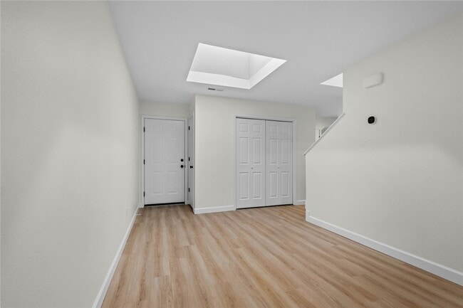 Building Photo - 2066 N Kantz Ln