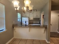 Building Photo - Tranquility and Space just 4 You!