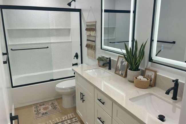 Building Photo - 54 E Prospect St