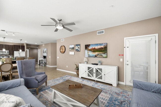 Building Photo - 5450 E Deer Valley Dr