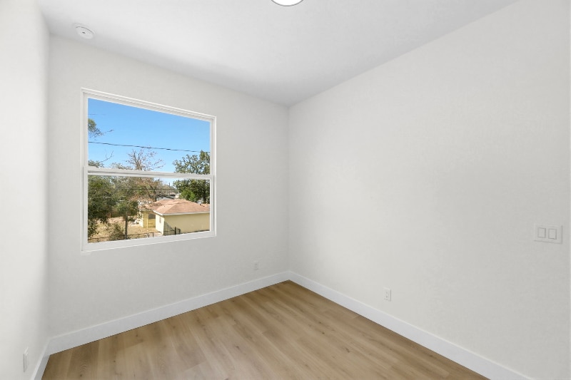 Building Photo - 3614 Temple St