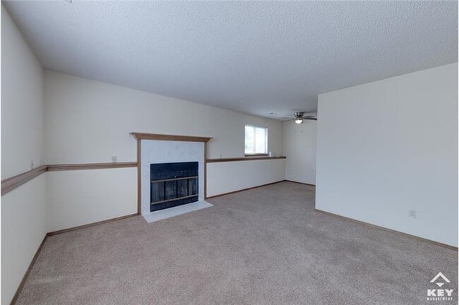 Building Photo - 7011 W Sheriac Cir