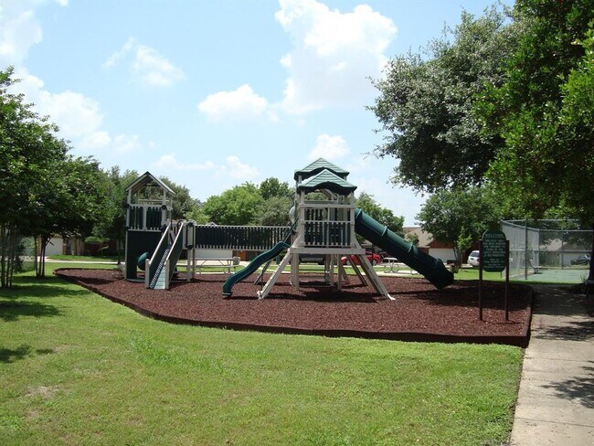 Building Photo - 1513 Cherokee Run