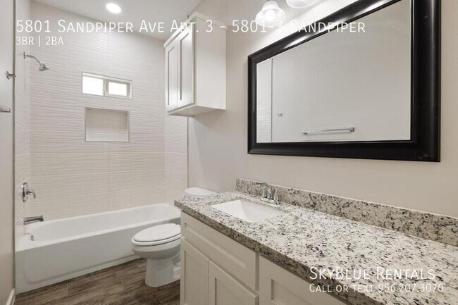 Building Photo - 5801 Sandpiper Ave