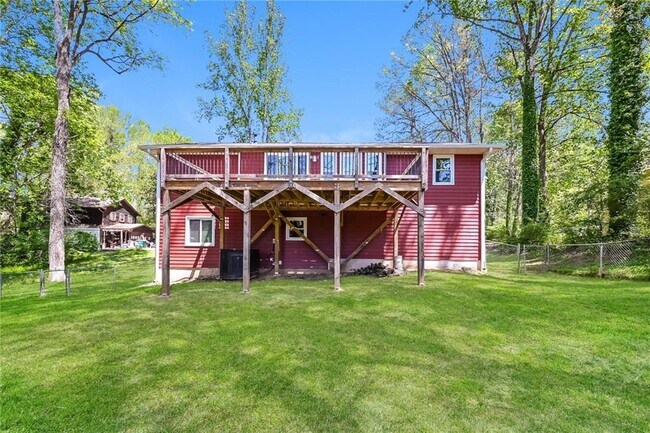 Building Photo - 3039 Jonathan Ct SW