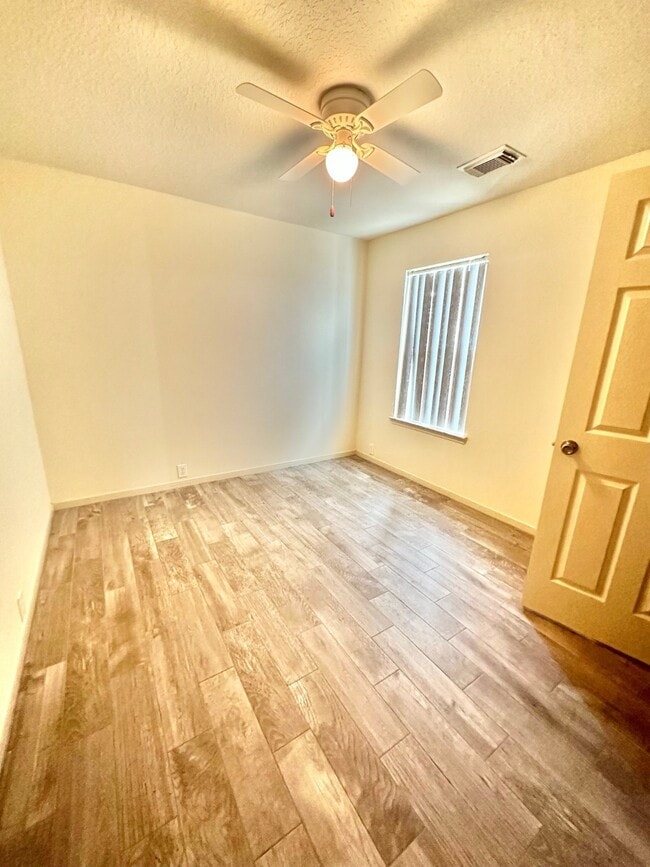 Building Photo - 18214 Wren Dale Ln