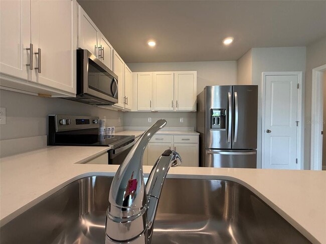 Building Photo - 9404 Sunbeam Cir