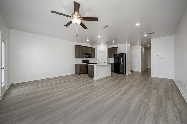 Building Photo - Where Style Meets Comfort: Elevate Your Li...