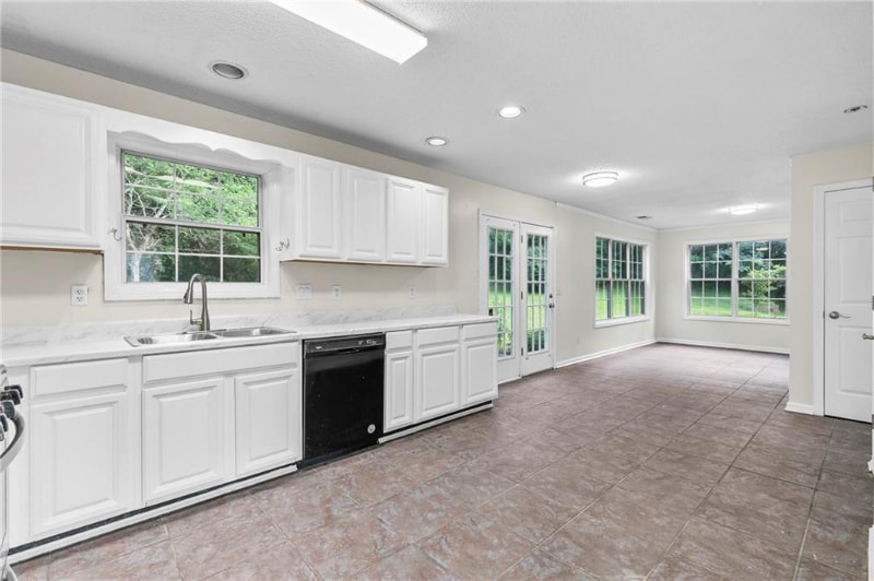 Building Photo - 405 Mt Vernon Ct