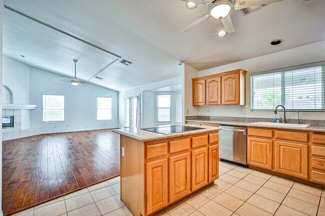 Building Photo - 6025 Egan Crest Dr