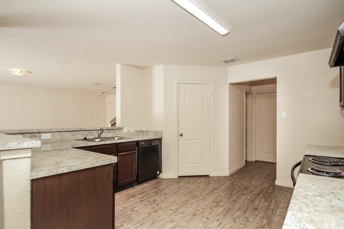 Building Photo - 4730 War Horse Dr