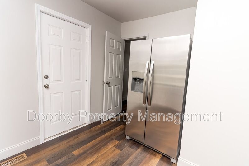 Building Photo - 517 LaFayette Rd