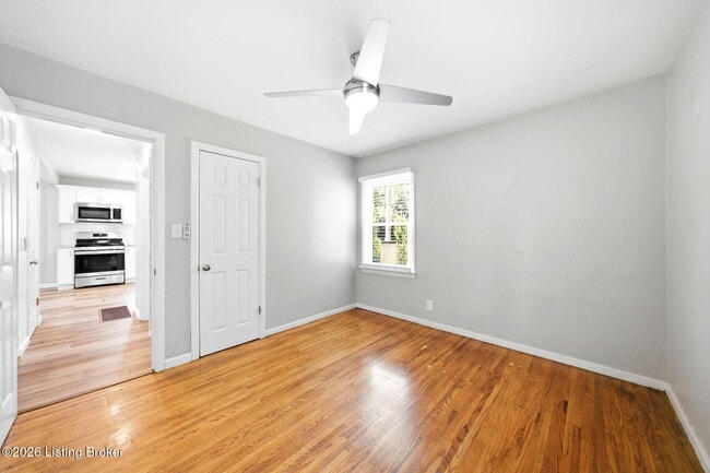 Building Photo - 535 Harris Pl