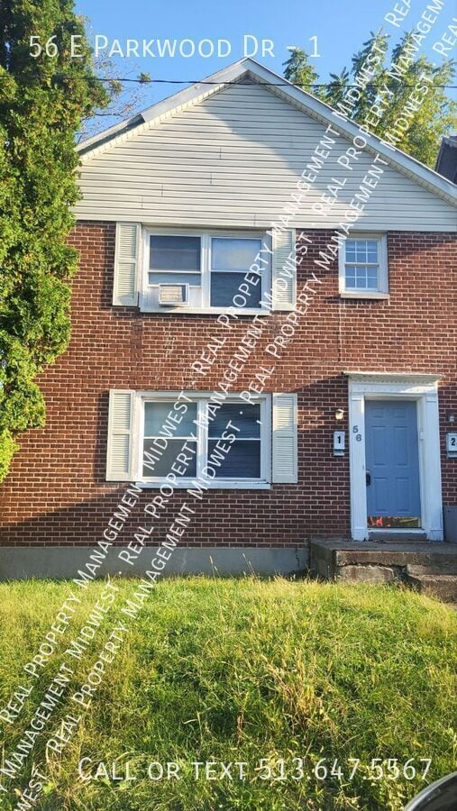 Primary Photo - 56 E Parkwood Dr