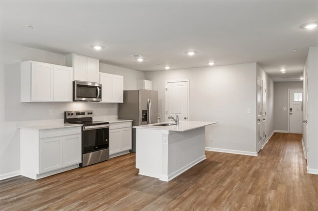 Building Photo - 128 Mattie Ct
