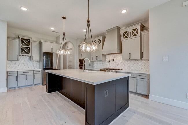 Building Photo - 12223 Drummond Maple Dr