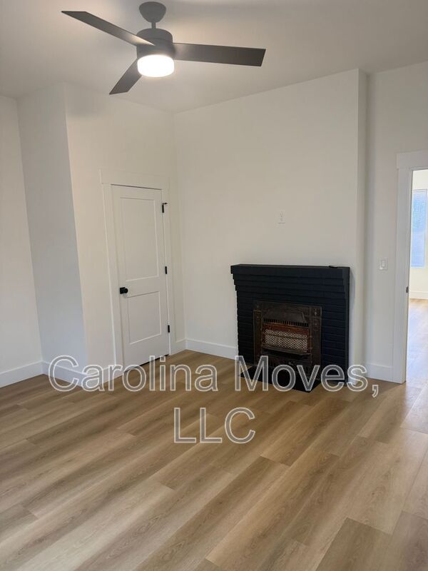 Building Photo - 6 10th St