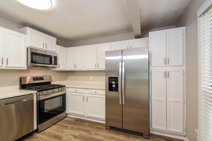 Building Photo - 4620 Hickory Run Ct NW