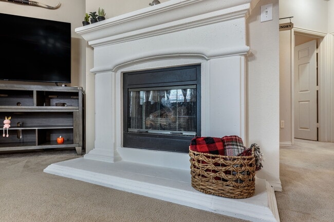 Building Photo - 12044 Ringtail Dr