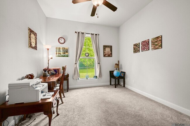 Building Photo - 8251 Valencia Ct